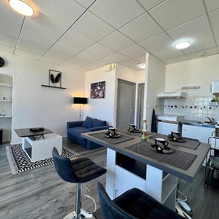 Le Myvi - Wifi - Hyper Centre Cognac Appartement Buitenkant foto